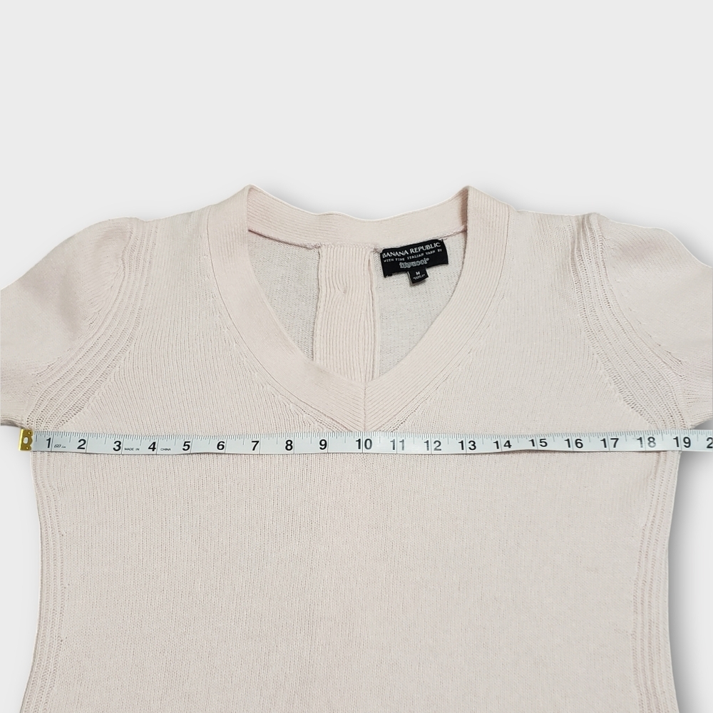 Banana Republic Womens Filpucci Button Back Sweater Medium Pink Wool Cashmere - Picture 10 of 13